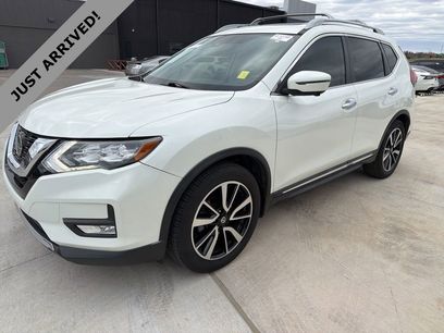 Certified 2019 Nissan Rogue SL w/ Premium Package