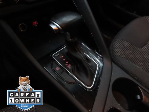 Used 2022 Kia Niro LXS image 14