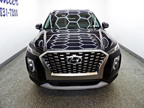 Used 2022 Hyundai Palisade SEL w/ Convenience Package image 2