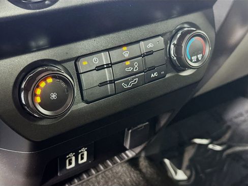 Used 2019 Ford F150 XLT w/ XTR Package image 16