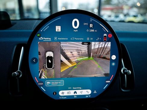 Used 2025 MINI Cooper Countryman S w/ Comfort Package Max image 37