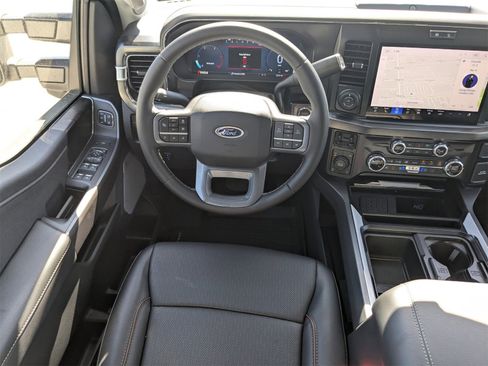 New 2025 Ford F250 Lariat w/ Lariat Ultimate Package image 18