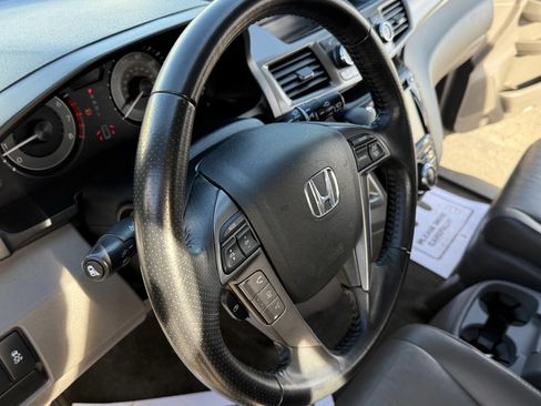 Used 2014 Honda Odyssey EX-L image 9