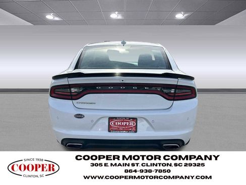 Used 2023 Dodge Charger SXT image 6