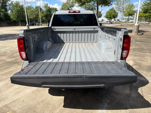 Used 2024 GMC Sierra 1500 Pro w/ Pro Value Package RWD image 13