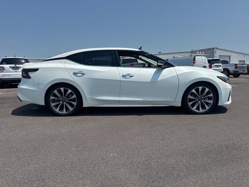 Used 2023 Nissan Maxima Platinum w/ Sport Mat Group FWD image 8