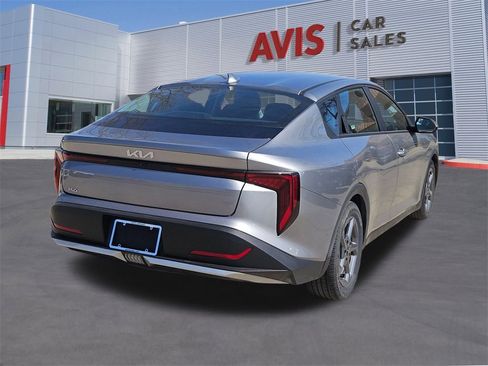 Used 2025 Kia K4 LXS image 6