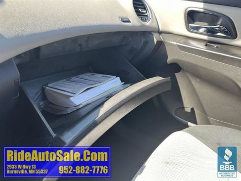 Used 2012 Chevrolet Cruze LS FWD image 30