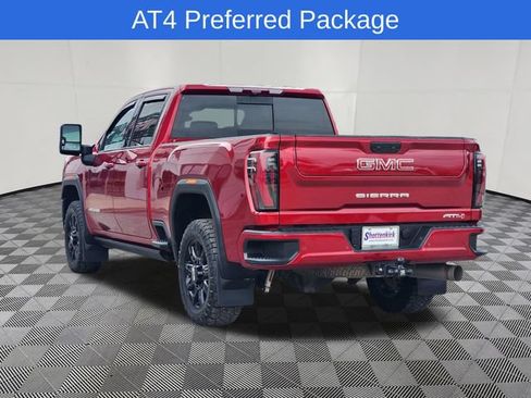 Used 2024 GMC Sierra 2500 AT4 w/ AT4 Premium Plus Package AWD/4WD image 4