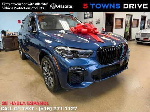 Used 2021 BMW X5 xDrive40i w/ M Sport Package image 1
