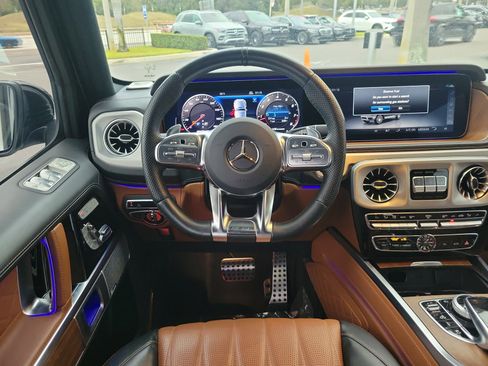 Used 2024 Mercedes-Benz G 63 AMG AMG G 63 image 15