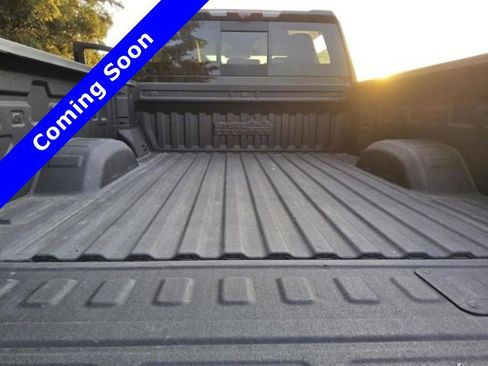 Used 2024 Chevrolet Silverado 2500 High Country w/ Midnight Edition image 16