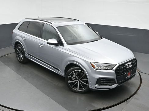 Used 2021 Audi Q7 3.0T Premium Plus w/ Executive Package image 13