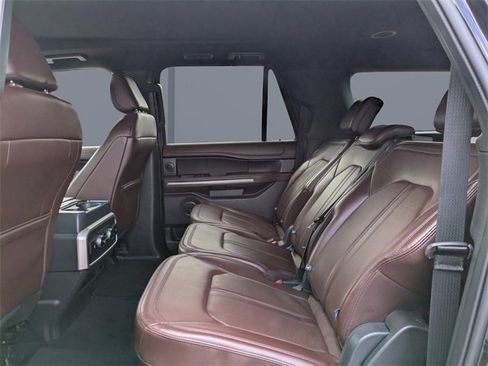 Used 2024 Ford Expedition Max Limited image 15