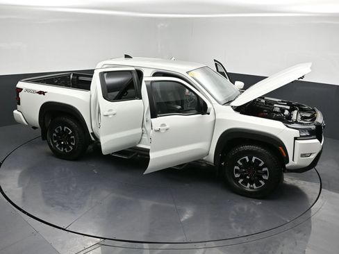 Used 2024 Nissan Frontier PRO-4X w/ Pro Convenience Package image 33