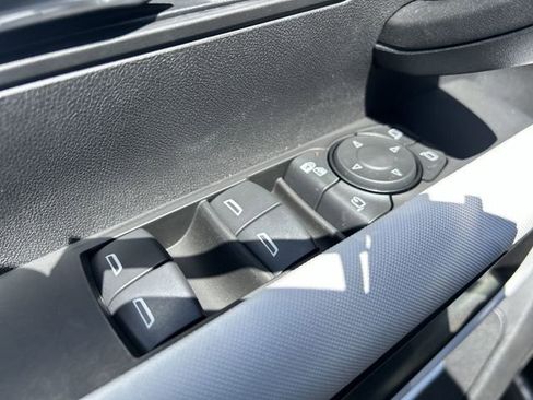 New 2025 GMC Hummer EV 2X image 40