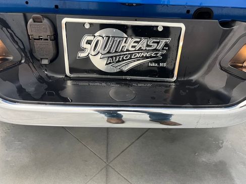 Used 2024 RAM 1500 Classic SLT image 29