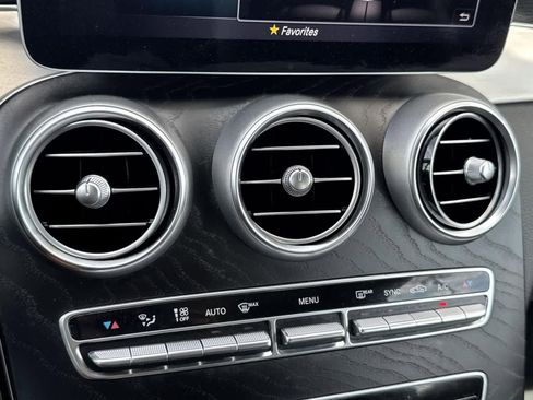 Used 2023 Mercedes-Benz C 300 Coupe image 13