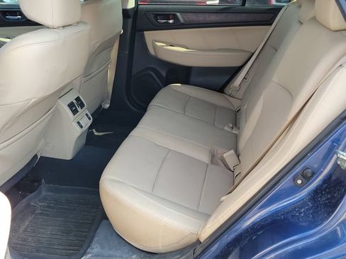 Used 2019 Subaru Outback 3.6R Limited w/ Popular Package #2 AWD/4WD image 8