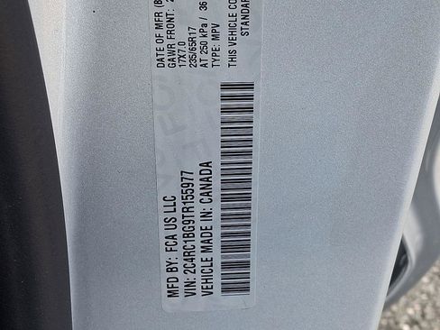 New 2026 Chrysler Pacifica Select image 16