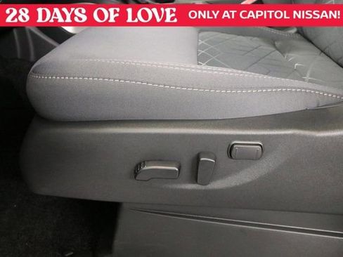 New 2025 Nissan Frontier SV w/ SV Convenience Package image 11