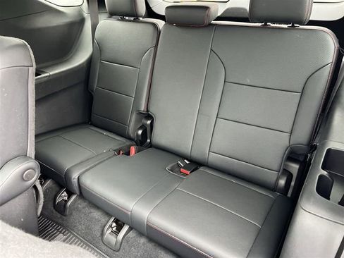 Used 2024 Chevrolet Traverse RS w/ LPO, Floor Liner Package image 27