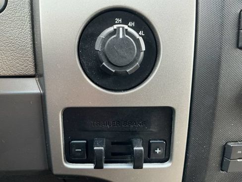 Used 2010 Ford F150 XLT AWD/4WD image 27