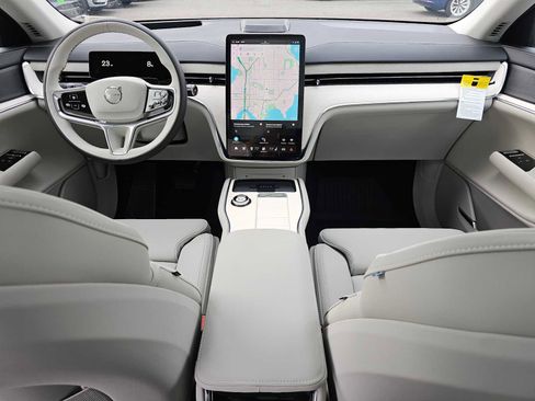 New 2025 Volvo EX90 Ultra w/ Protection Package Premier image 17