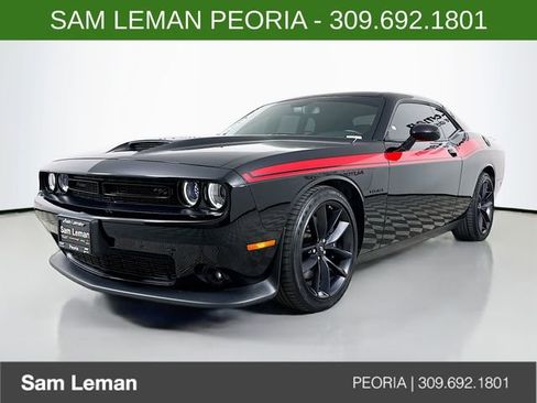 Used 2022 Dodge Challenger R/T w/ Performance Handling Group image 3