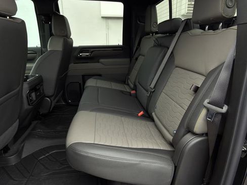 New 2026 Chevrolet Silverado 2500 ZR2 AWD/4WD image 22