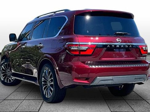 Used 2022 Nissan Armada Platinum AWD/4WD image 5