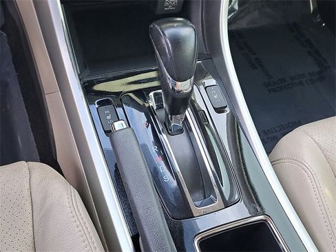 Used 2016 Honda Accord EX-L image 30