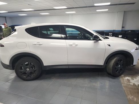 Used 2023 Dodge Hornet GT Plus w/ GT Blacktop Package image 2