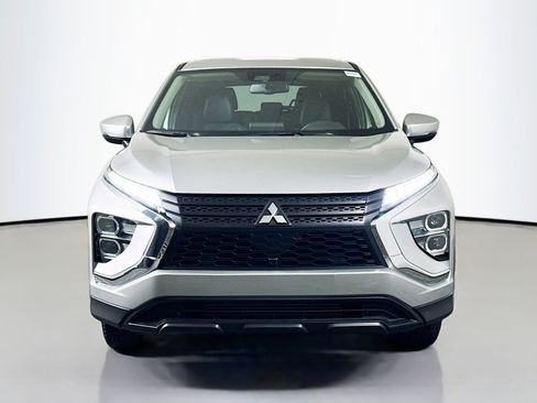 Used 2025 Mitsubishi Eclipse Cross SE image 2