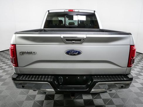 Used 2017 Ford F150 Lariat w/ Equipment Group 502A Luxury image 27