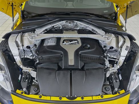 Used 2025 Aston Martin DBX 707 image 30