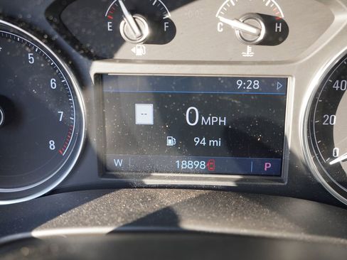 Certified 2023 Buick Enclave Essence w/ Experience Buick Package image 7