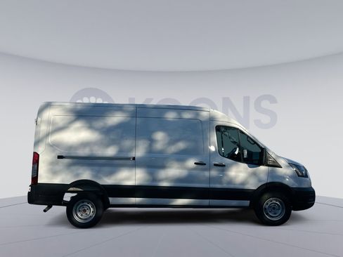 New 2026 Ford Transit 250 148 Medium Roof image 8