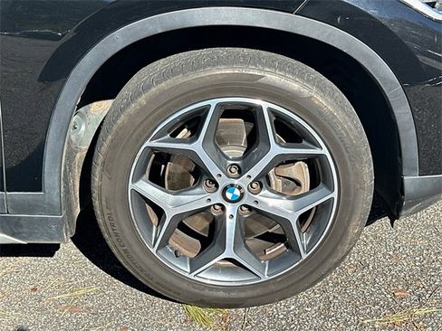 Used 2018 BMW X1 xDrive28i image 12