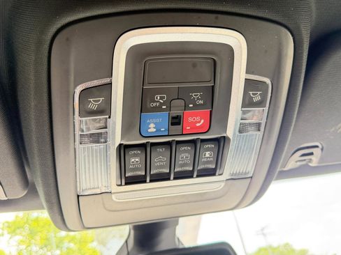 Used 2019 RAM 1500 Big Horn AWD/4WD image 77