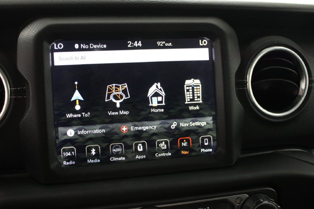 Used 2018 Jeep Wrangler Unlimited Sahara AWD/4WD image 56