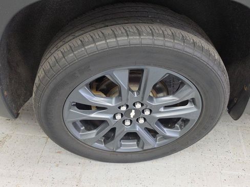 Used 2019 Chevrolet Traverse RS AWD/4WD image 9