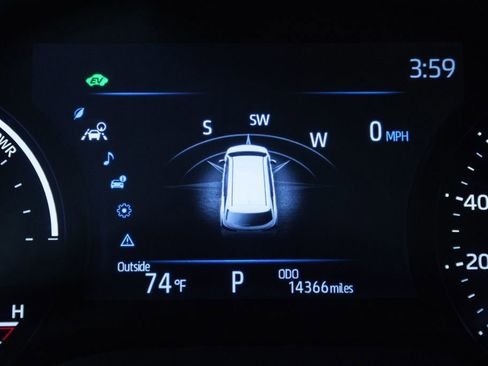 Certified 2026 Toyota Sienna LE FWD image 18
