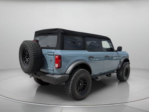 Used 2023 Ford Bronco Black Diamond AWD/4WD image 3