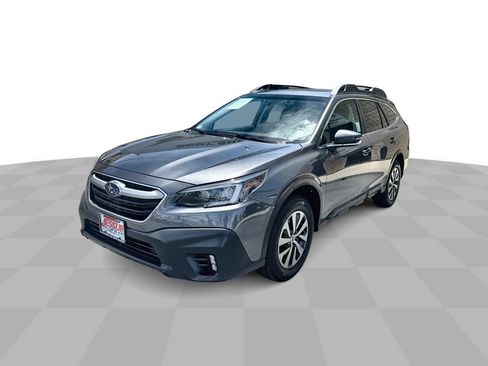 Used 2022 Subaru Outback Premium AWD/4WD image 1