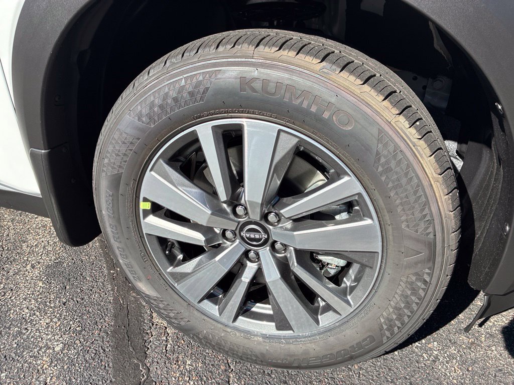 New 2026 Nissan Pathfinder SL AWD/4WD image 9