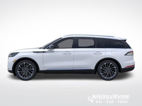 New 2026 Lincoln Aviator Reserve AWD/4WD image 3
