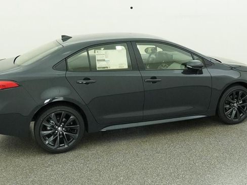 New 2026 Toyota Corolla SE FWD image 10