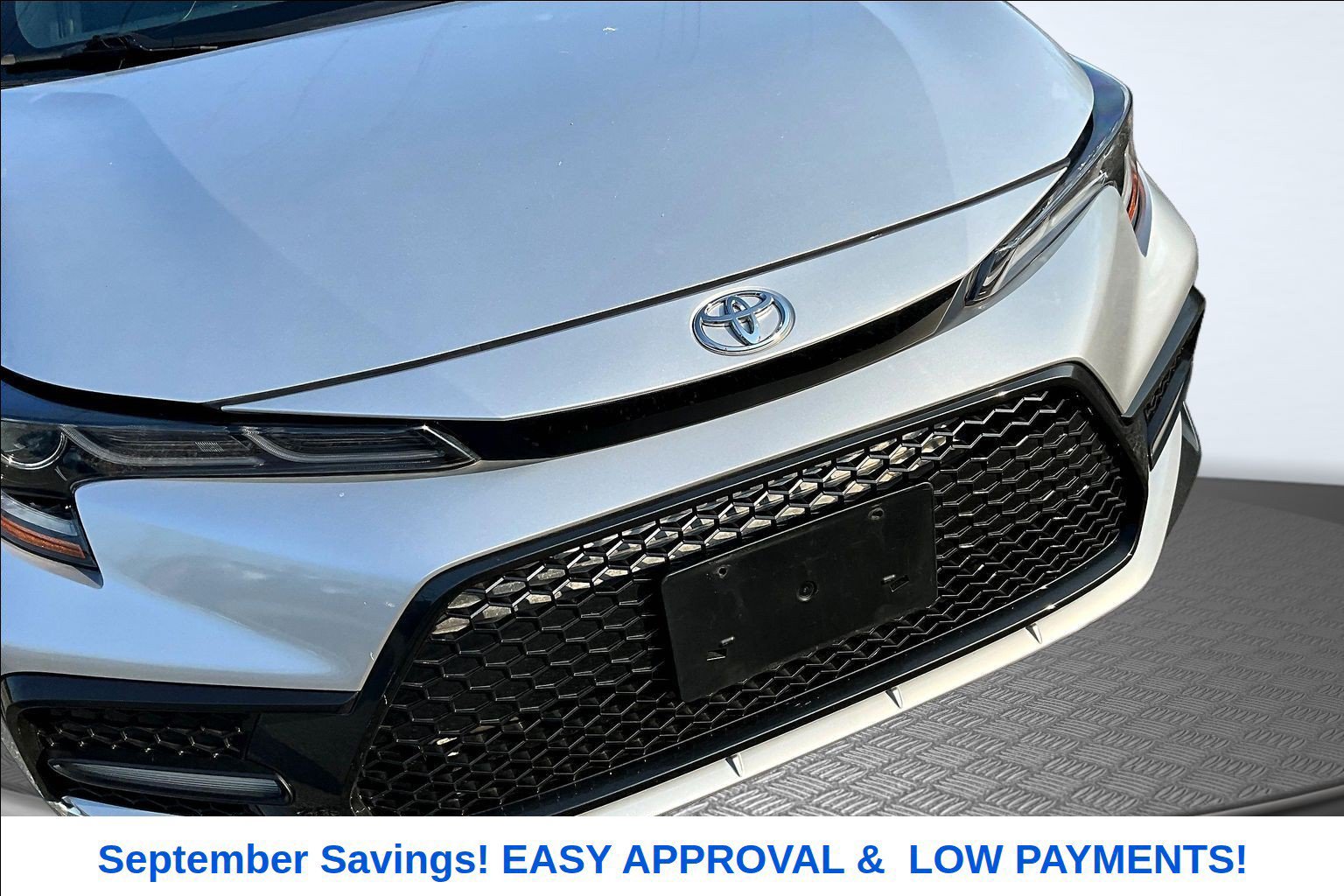 Used 2021 Toyota Corolla SE w/ SE Premium Package FWD image 32