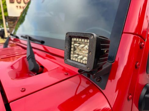 Used 2017 Jeep Wrangler Unlimited Sport image 21